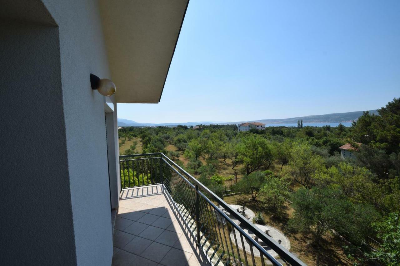 Apartments Nina Starigrad Paklenica Ngoại thất bức ảnh